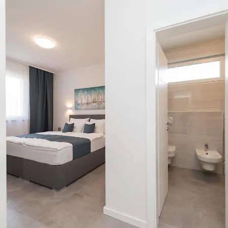 Awesome In With Outdoor Swimming Pool, Sauna And Wifi Villa *